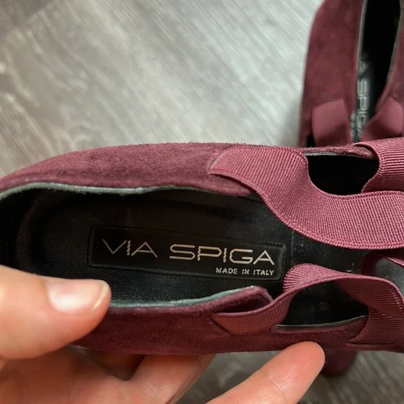 Via Spiga Suede Heel - Picture 5 of 11